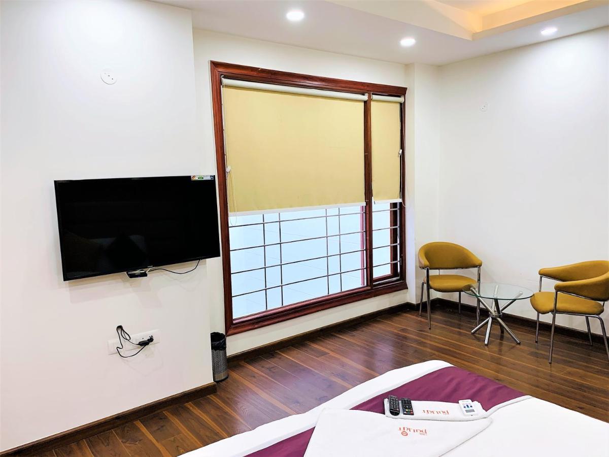 Lime Tree Hotel Pulkit Gurgaon-Artemis Hospital, Nearest Metro Huda City Centre Bagian luar foto